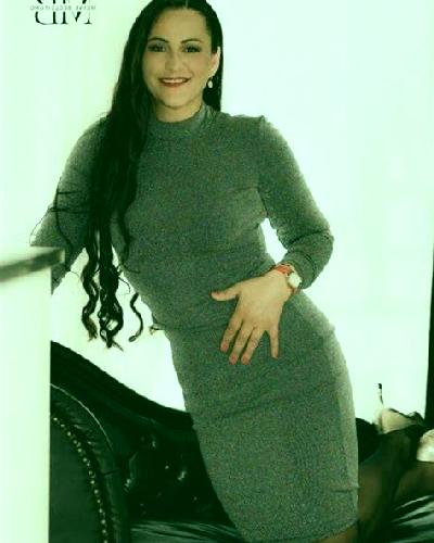 Cielo Huentelauquen escort