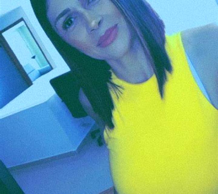 Katia Hualqui escort