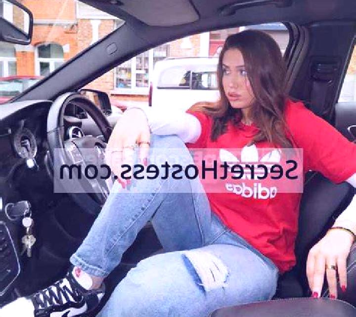 Macarena Penco escort