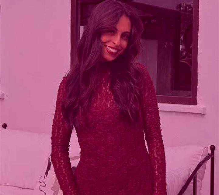 Manuela Camarones escort