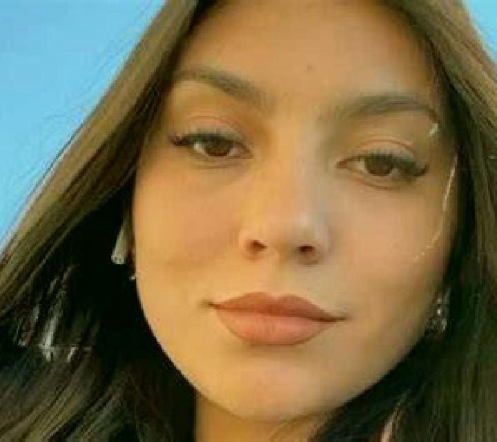 Sofía Hualqui escort